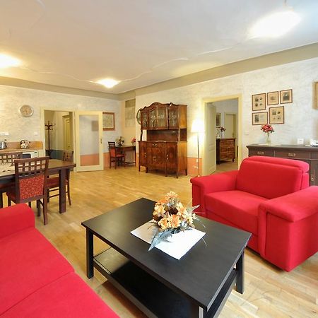 Latran 43 Apartments チェスキー クルムロフ エクステリア 写真